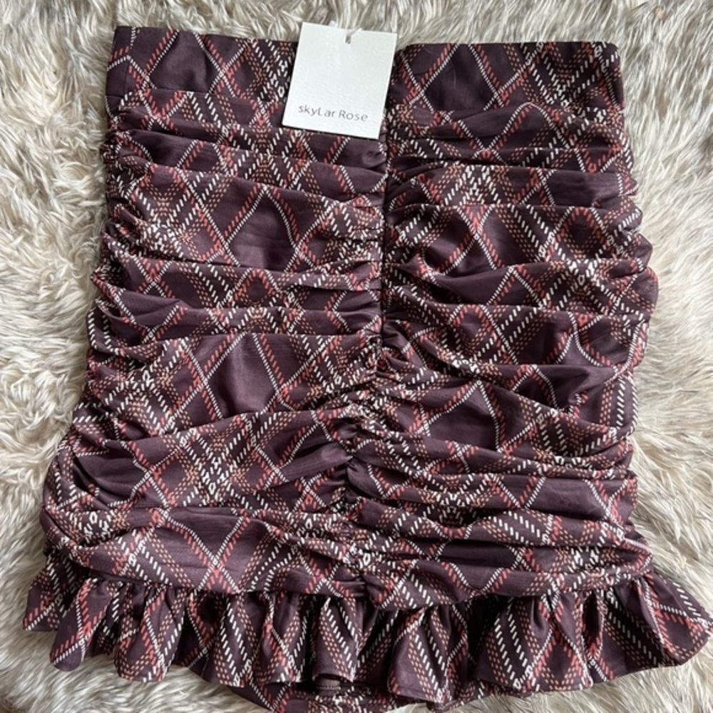 Skylar rose skirt - Picture 3 of 3